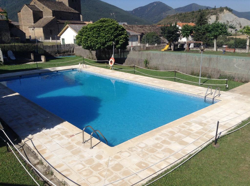 Albergue De Yebra Yebra de Basa Ngoại thất bức ảnh